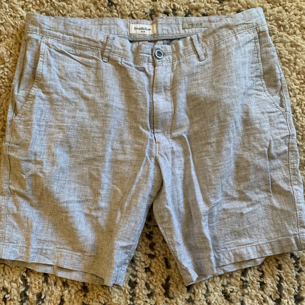 Linen shorts